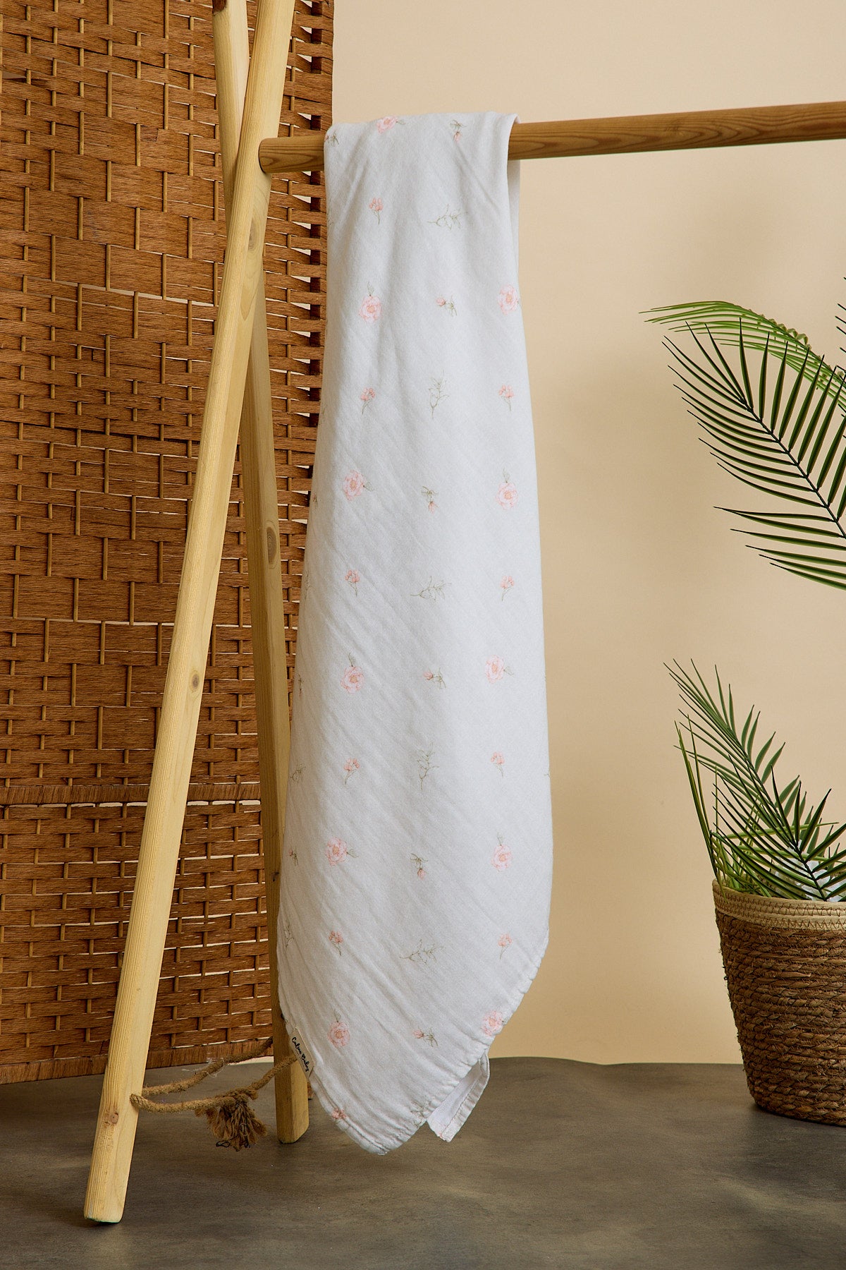 2 Kat Dijital Çiçek Baskı Müslin Bej - 120*120 cm