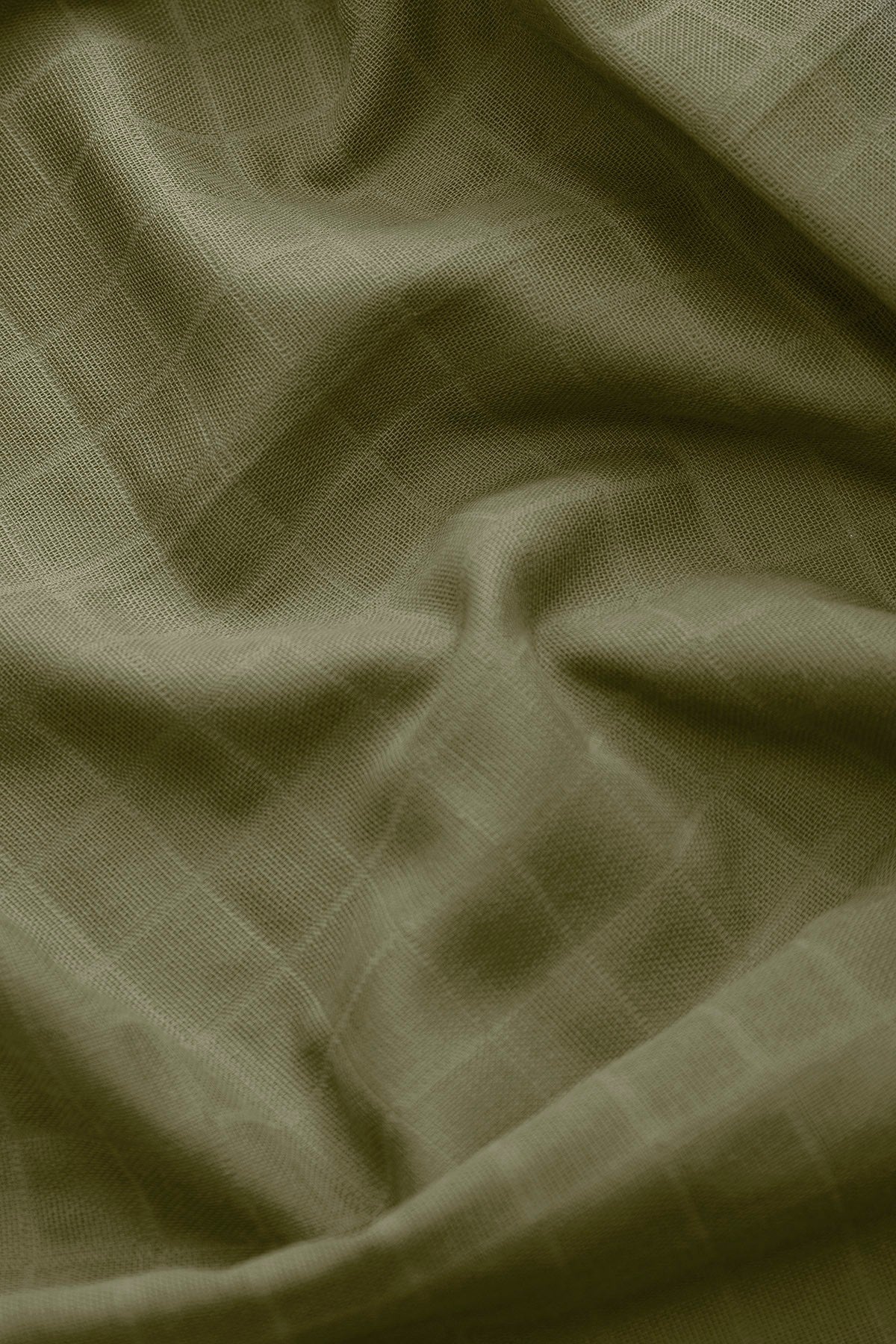 Müslin Bezi Örtü Düz Renk - Çimen Yeşili 120x120 cm + 4 Adet Ağız Mendili