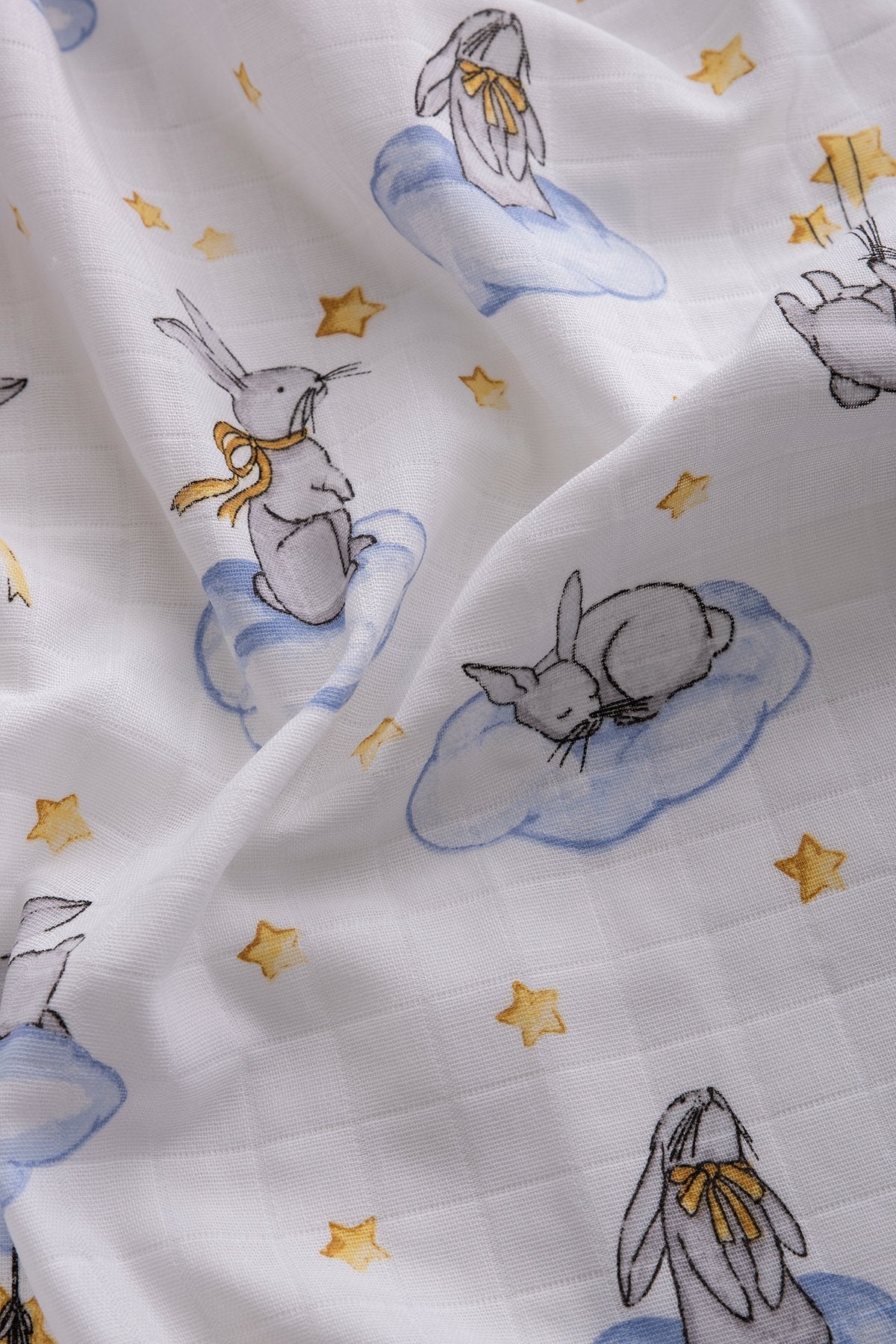 Müslin Bezi Örtü Tavşan Desen - Gri 120x120 cm + 4 Adet Ağız Mendili