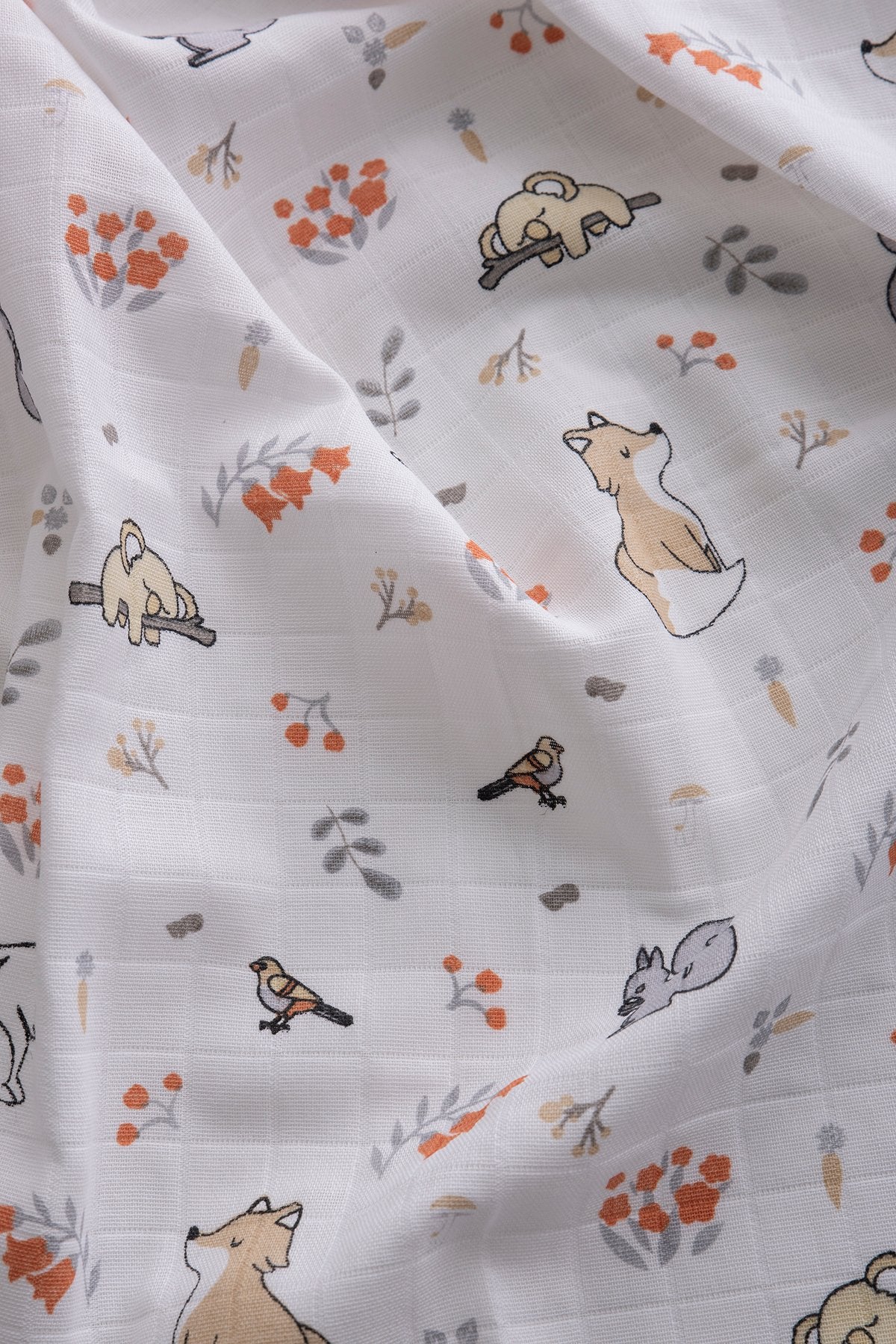 Müslin Bezi Örtü Tilki Desen - Bej 120x120 cm + 4 Adet Ağız Mendili