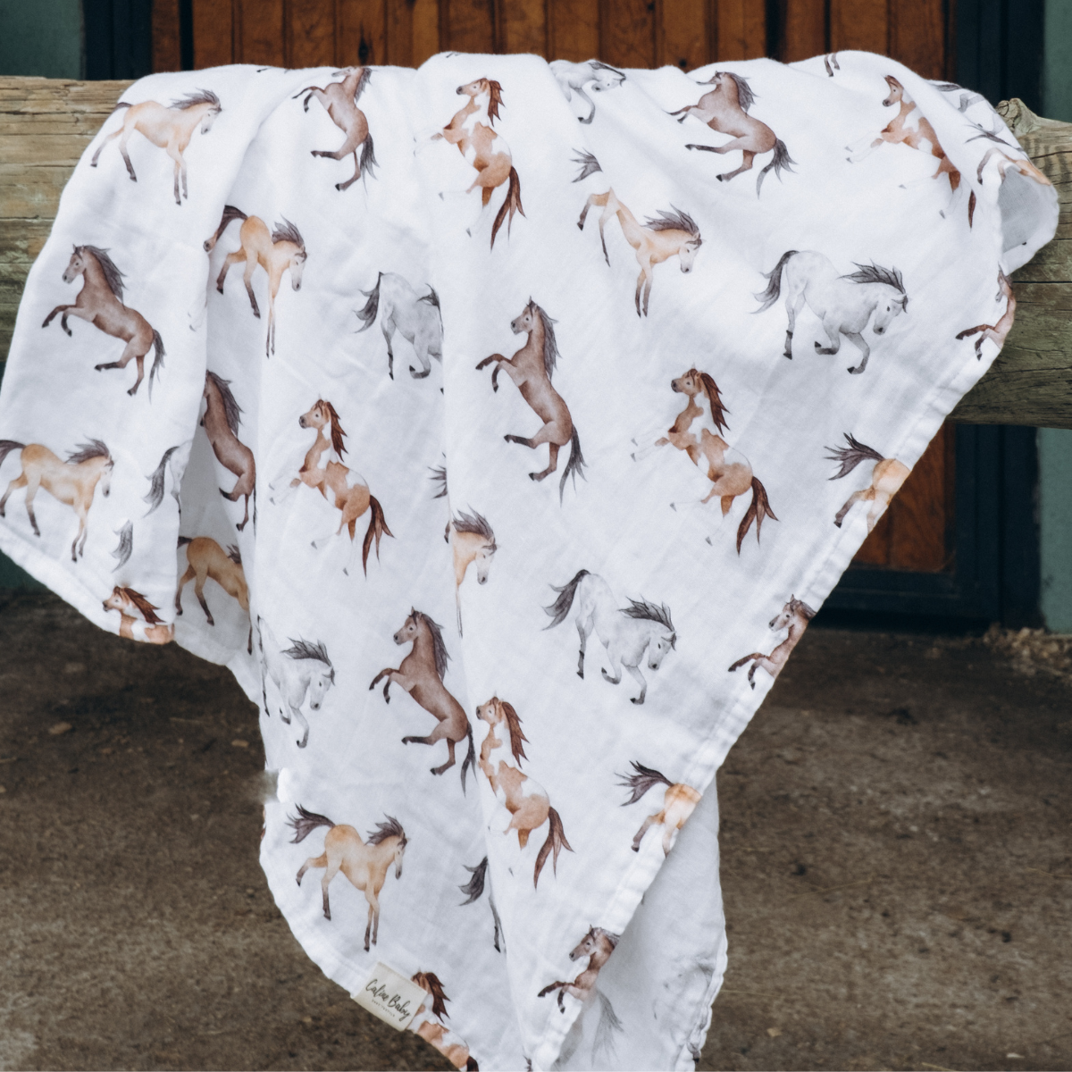 2-Layer Digital Print Muslin Cloth Horse Pattern - 120*120 Cm