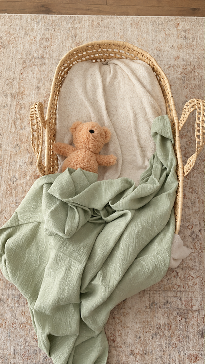 Double-Layer Embroidered Muslin Hyacinth Pattern Green - 110x110 cm